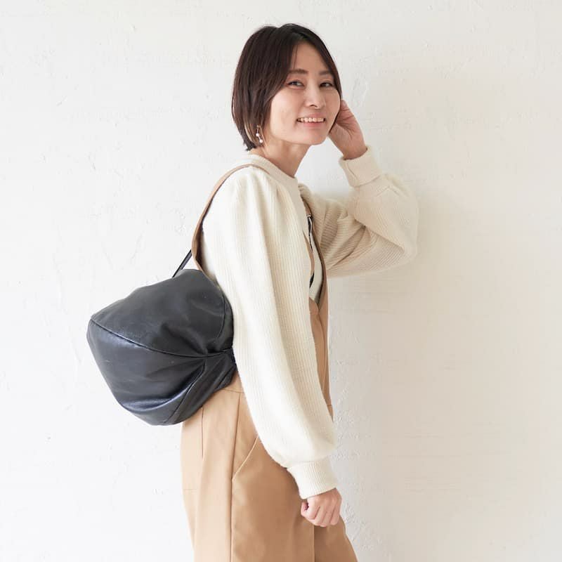 ころんとポーチLサイズ（ブラック） | もりのがっこう公式