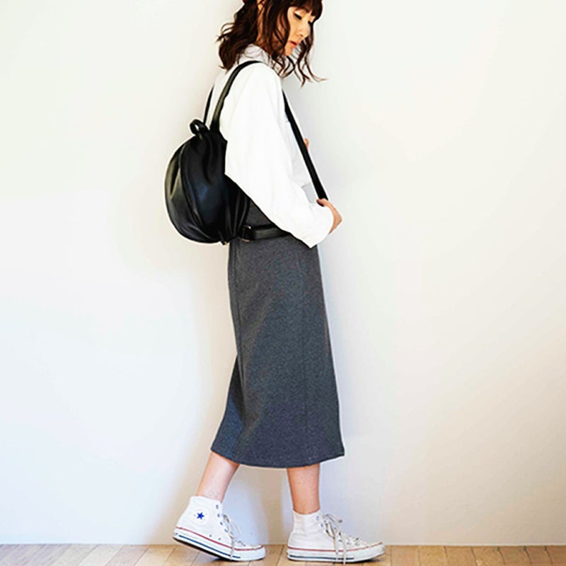 丸い大人可愛いPUリュックMレディース