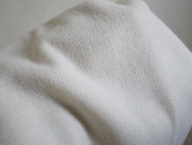 ウール100%大判ストールオフホワイト