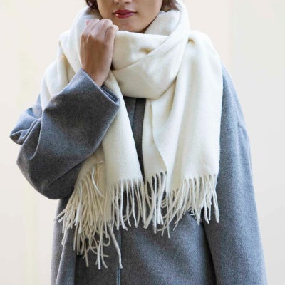 ウール100%大判ストールオフホワイト