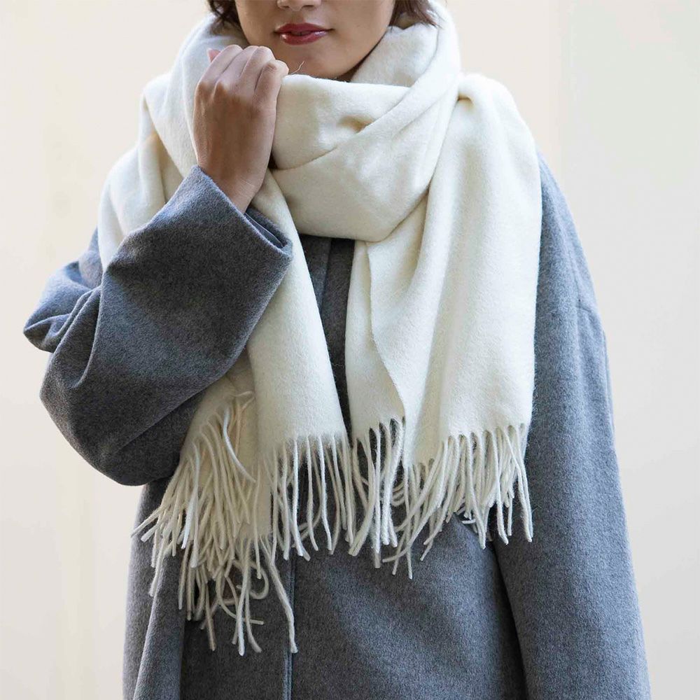 ウール100％大判ストール柔らかオフホワイト