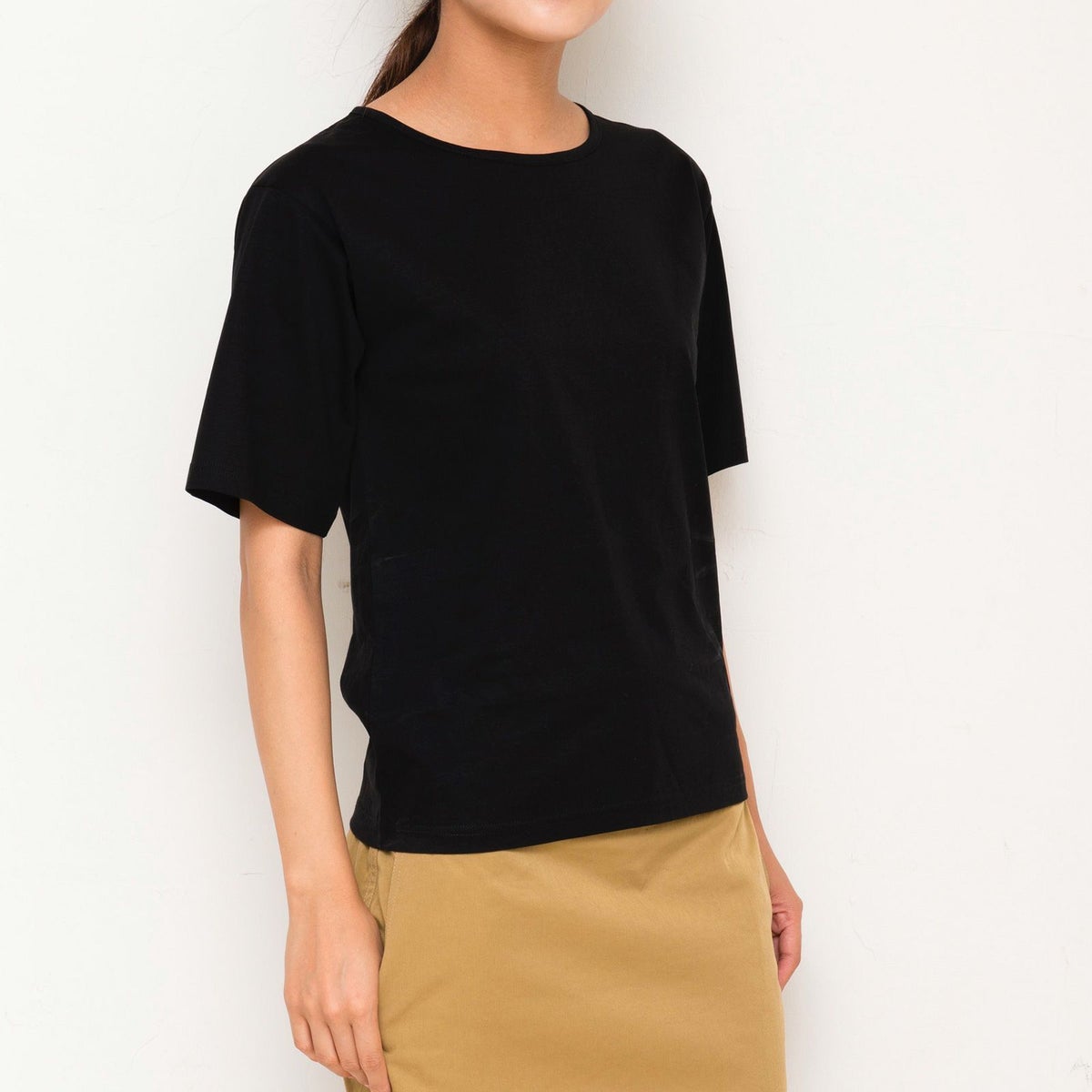 二の腕カバー細見え大人のTシャツレディースブラック