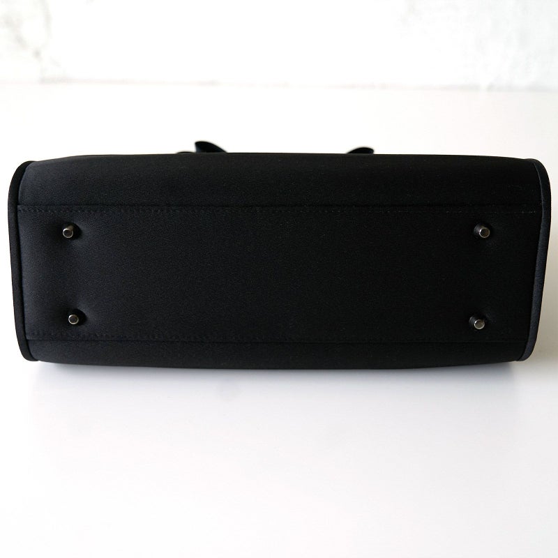 老舗店コラボのフォーマルバッグ大きめA4二つ折り収納