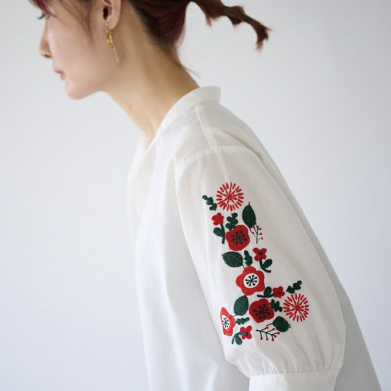 000000000919-05.jpg?size=m&w=