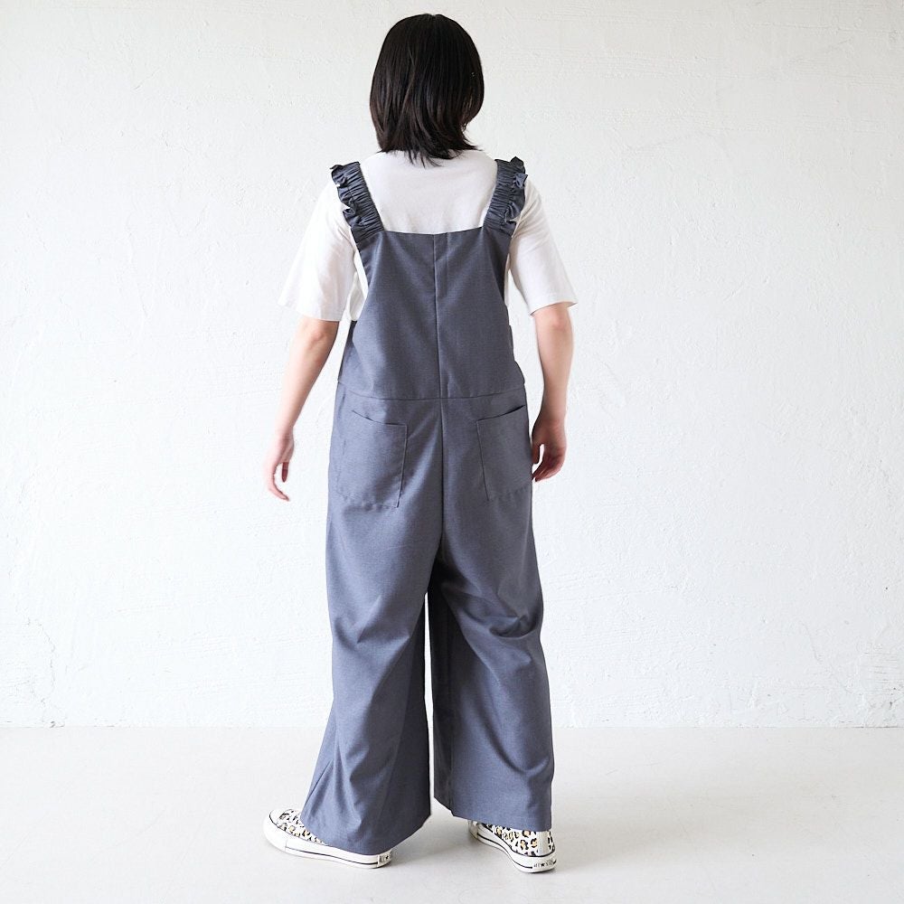 大人可愛いフリルサロペットパンツ(グレー) 小柄さん | もりのがっこう公式