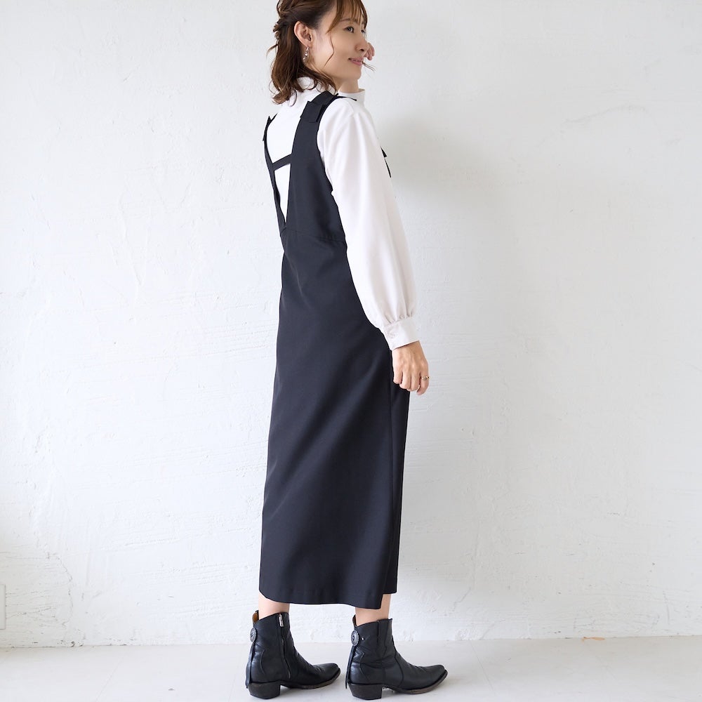もりのがっこう サロペットワンピース ブラック 後ろ姿