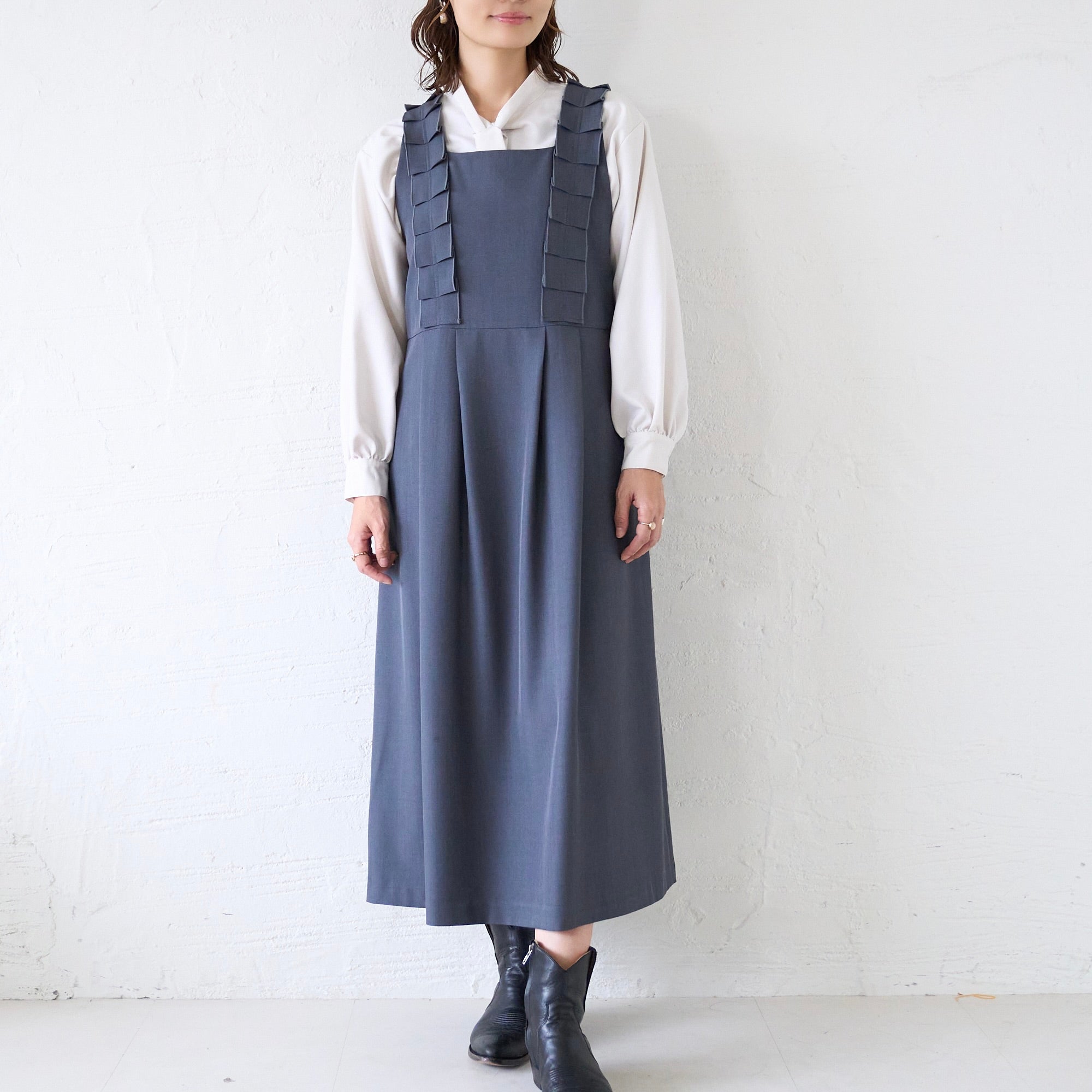 もりのがっこう サロペットワンピース チャコールグレー タックデザイン